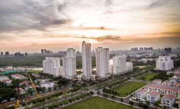 Thêm nhiều doanh nghiệp ngoại đạo đầu tư vào bất động sản